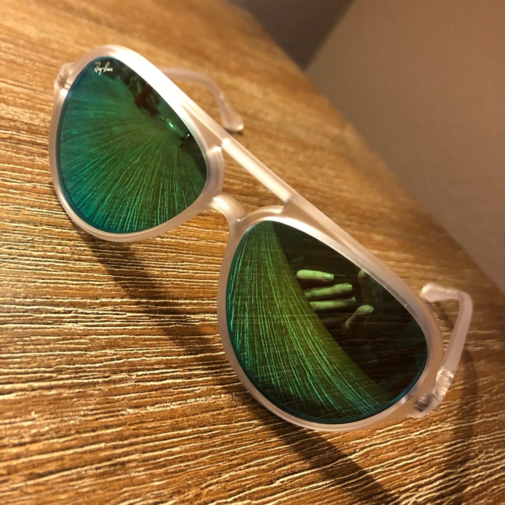Ray-Ban Sunglasses
